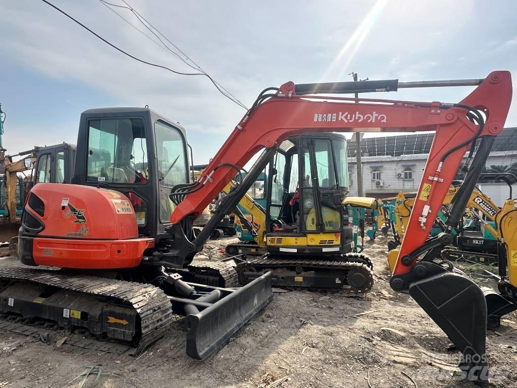 Kubota U 35 Гусеничні екскаватори