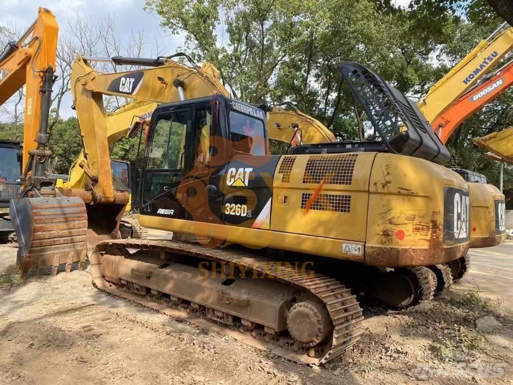 CAT 326 D2 Гусеничні екскаватори