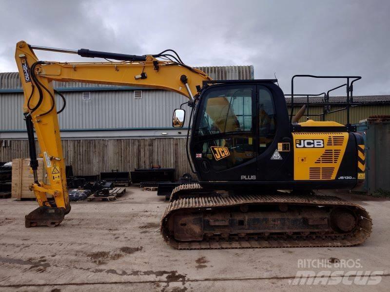 JCB JS 130 LC Гусеничні екскаватори