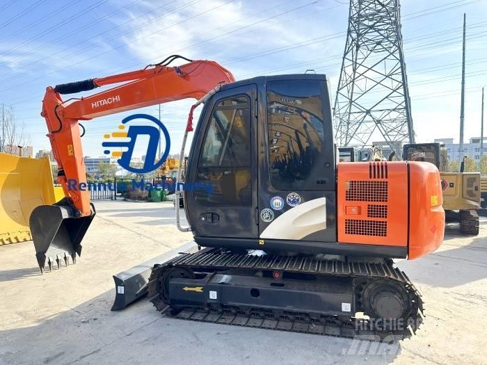 Hitachi ZX70 Гусеничні екскаватори