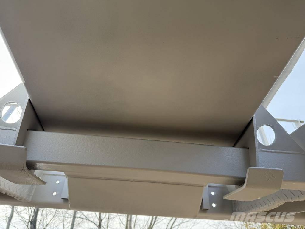 Mercedes-Benz Actros Вантажівки для лісозаготівель