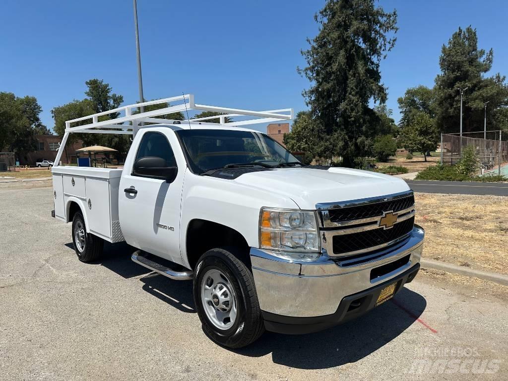 Chevrolet 2500 HD Пікапи / Бічне розвантаження