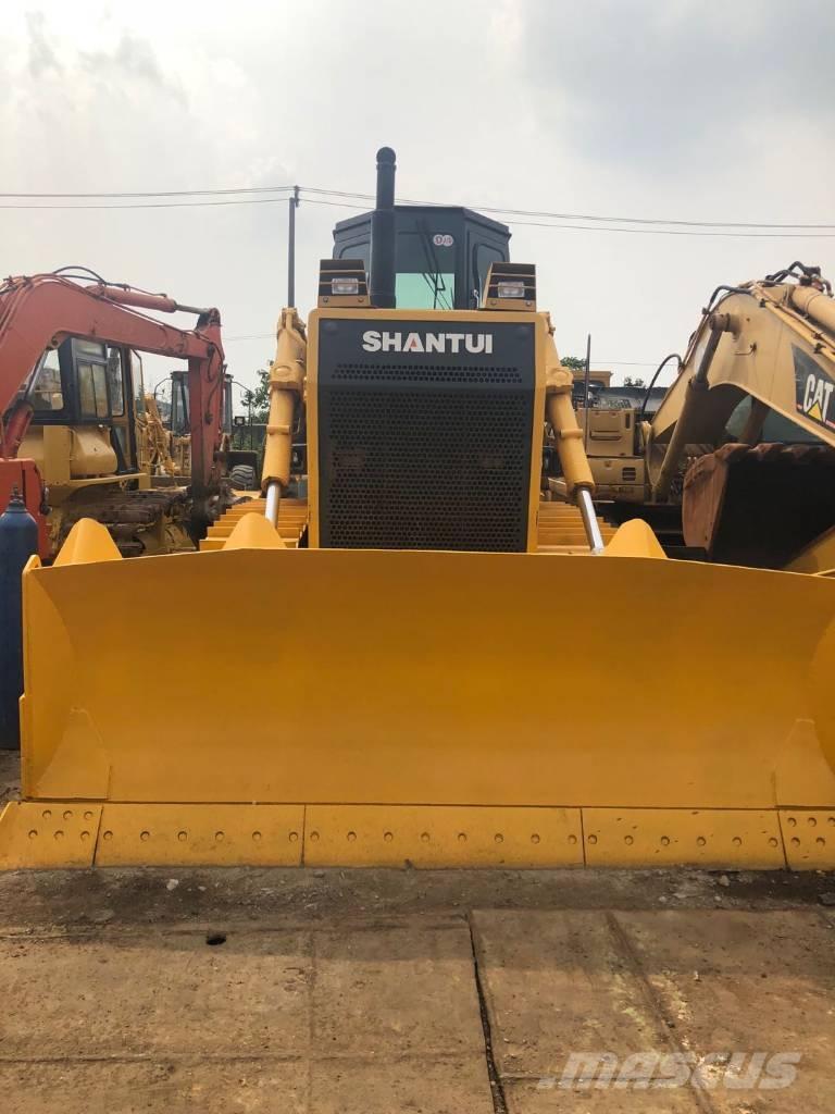 Shantui SD22 Гусеничні бульдозери