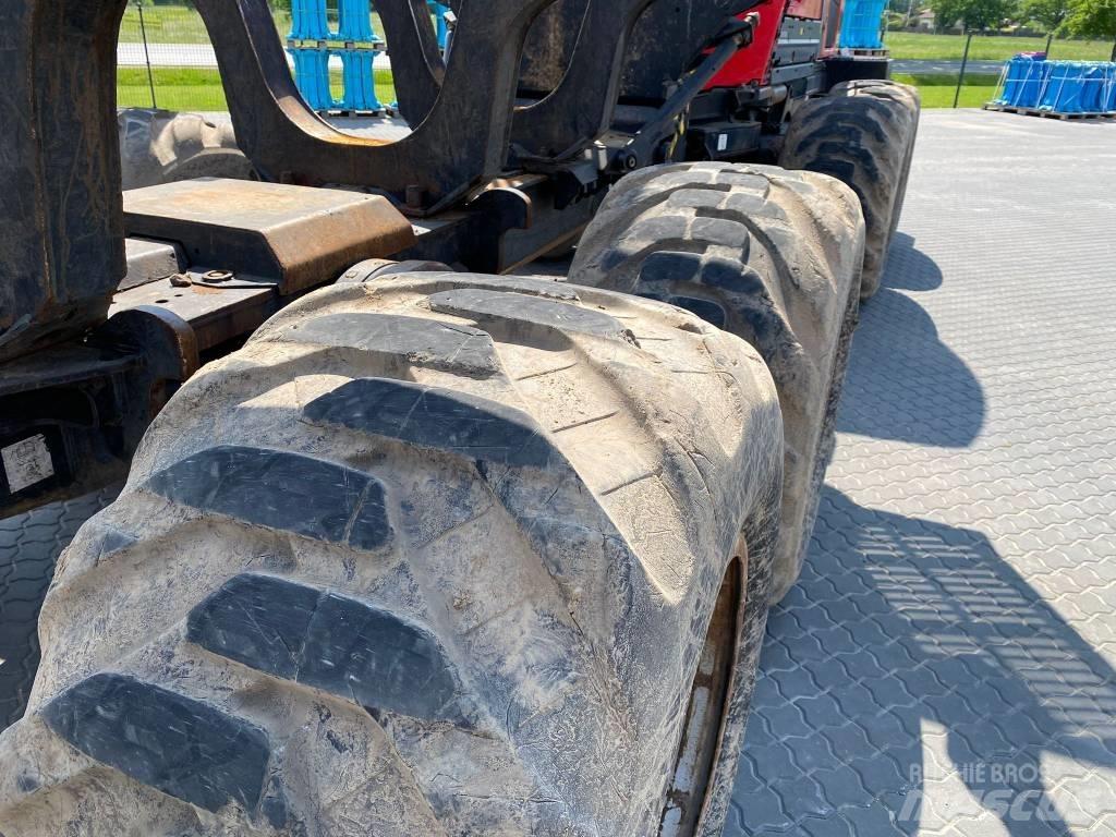 Komatsu 855 Форвардери