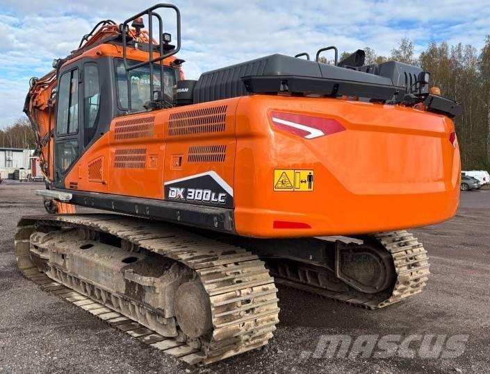 Doosan DX300LC-7 Гусеничні екскаватори