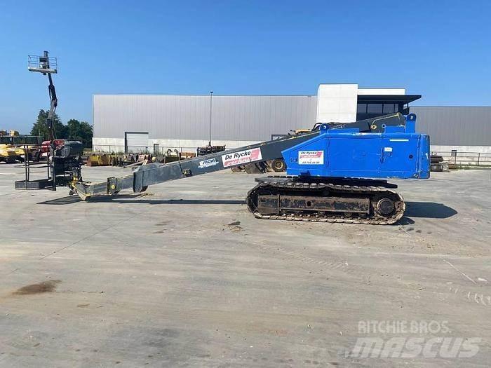 Aichi SR18A Телескопічні підйомники
