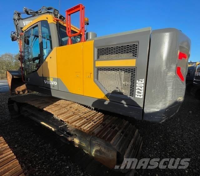 Volvo EC220EL Гусеничні екскаватори
