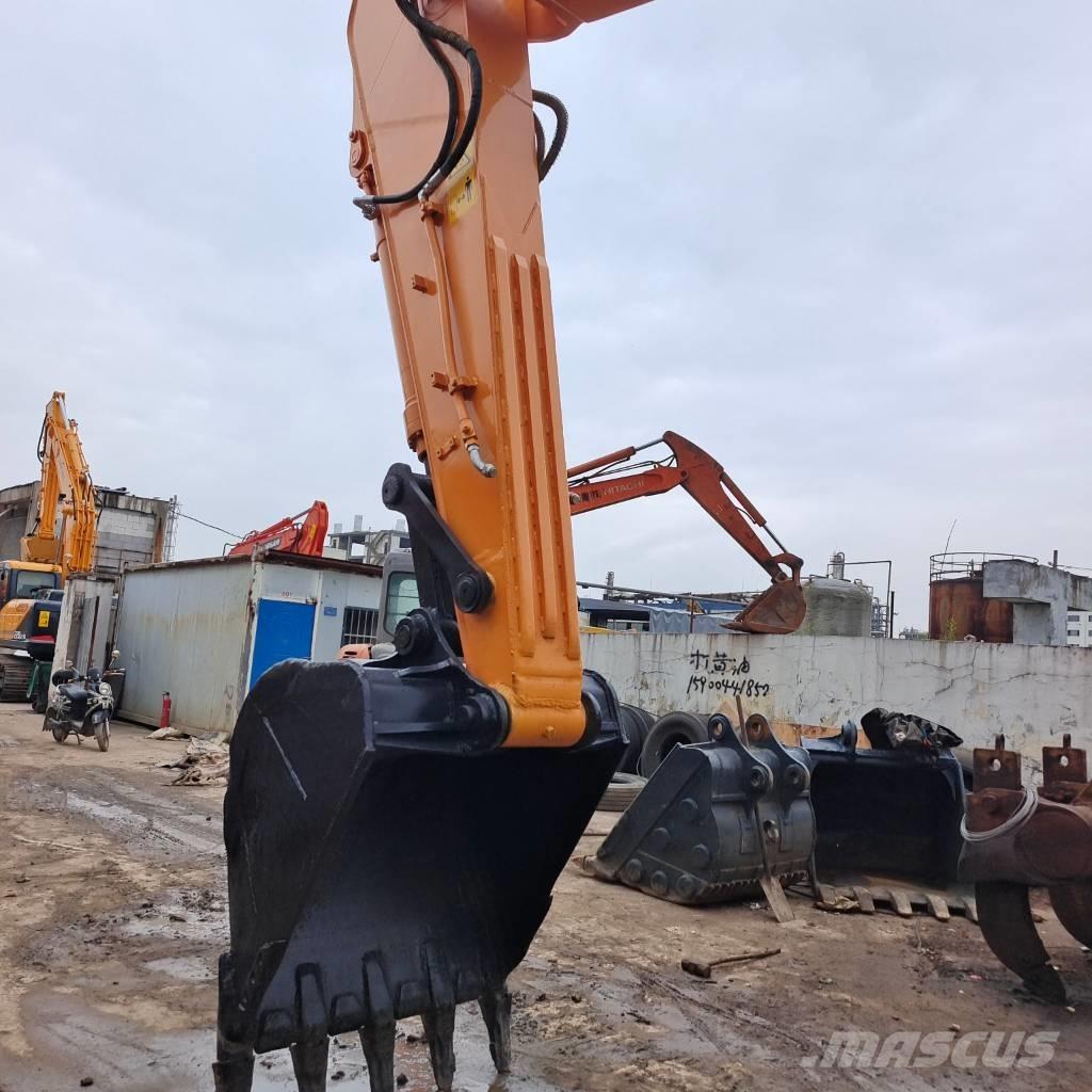 Hyundai 220 LC-9 Гусеничні екскаватори