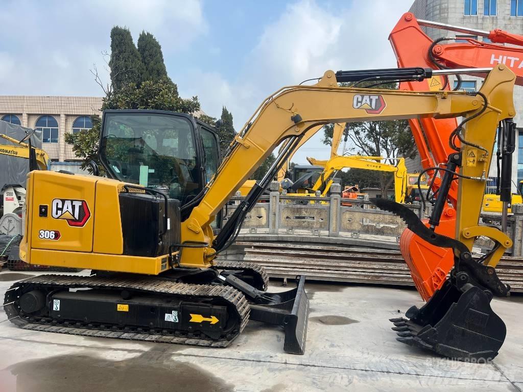 CAT 306 Міні-екскаватори < 7т