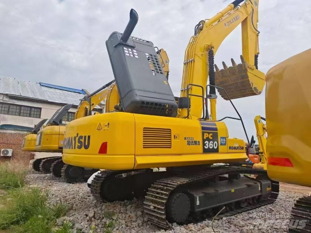 Komatsu 360-8 Гусеничні екскаватори