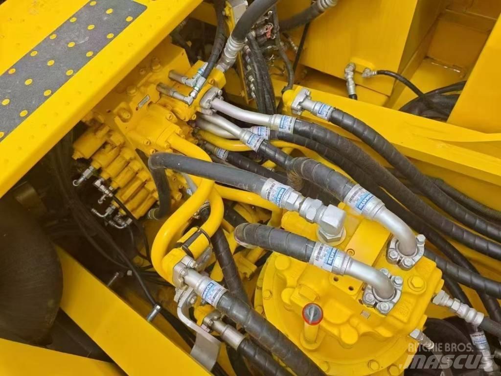 Komatsu 360-8 Гусеничні екскаватори