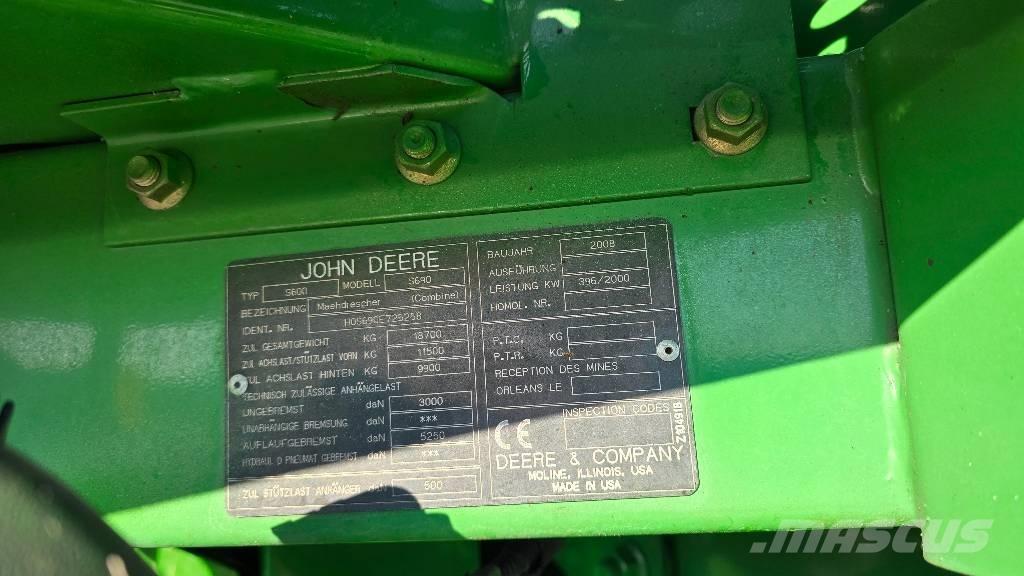 John Deere S 690 i Зернозбиральні комбайни