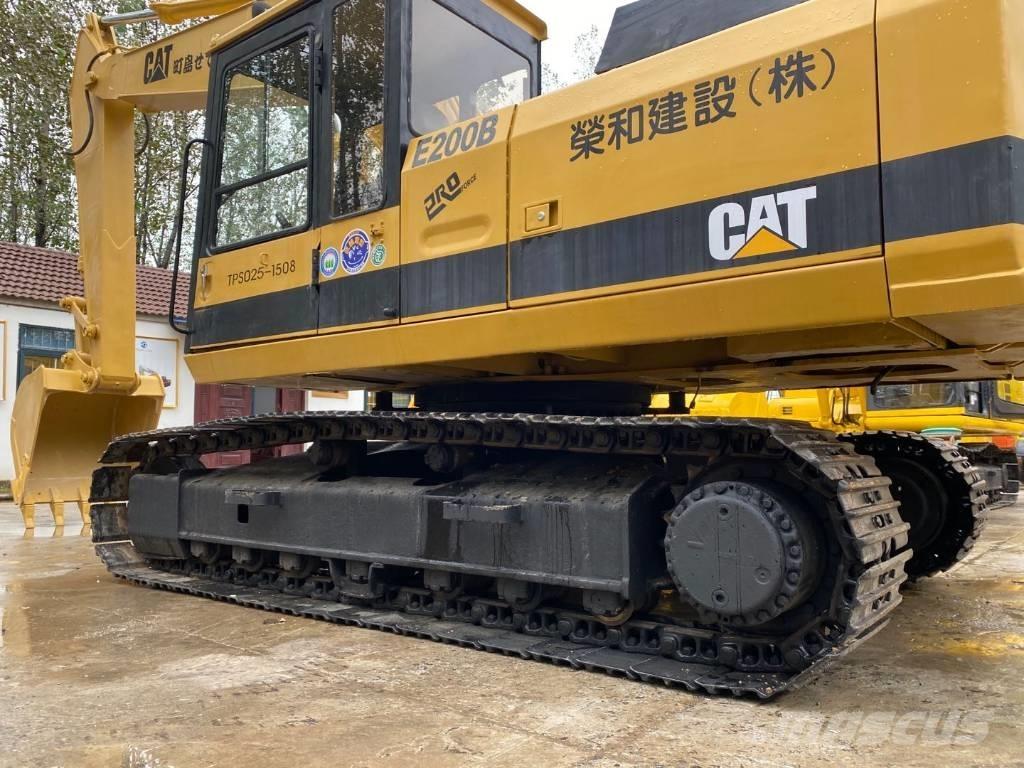 CAT E200B Гусеничні екскаватори