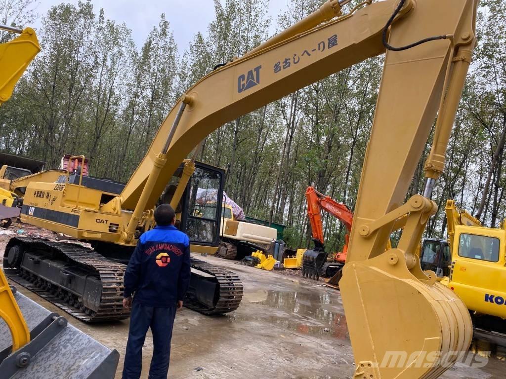 CAT E200B Гусеничні екскаватори