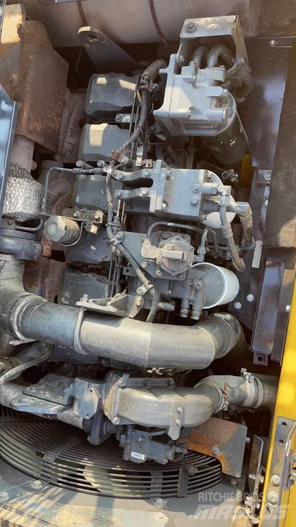 Komatsu PC 400 LC-8 Гусеничні екскаватори