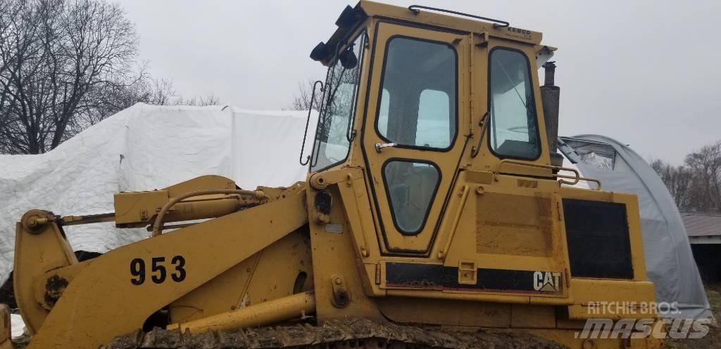 CAT 953 Гусеничні вантажники