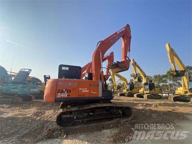 Hitachi ZX240H Гусеничні екскаватори
