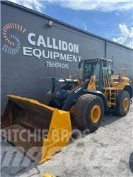 John Deere 824 K Фронтальні навантажувачі