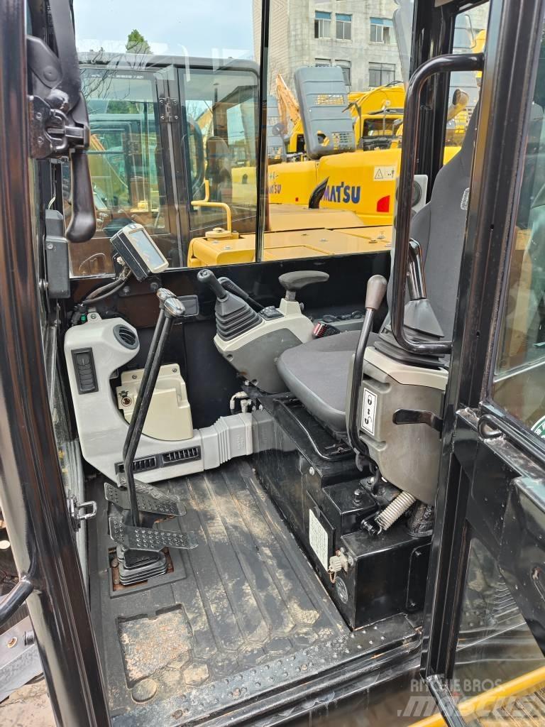 CAT 305.5 E 2 Міні-екскаватори < 7т