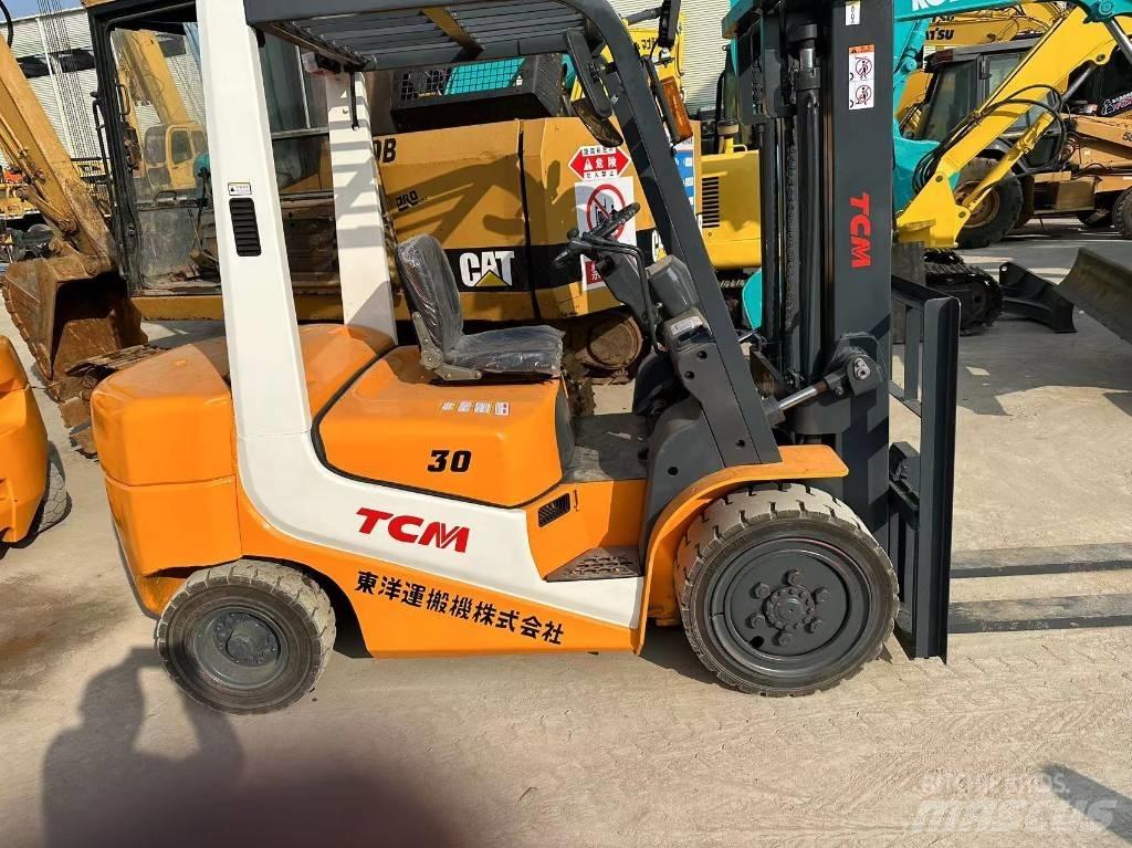 TCM FD30T6 Дизельні навантажувачі
