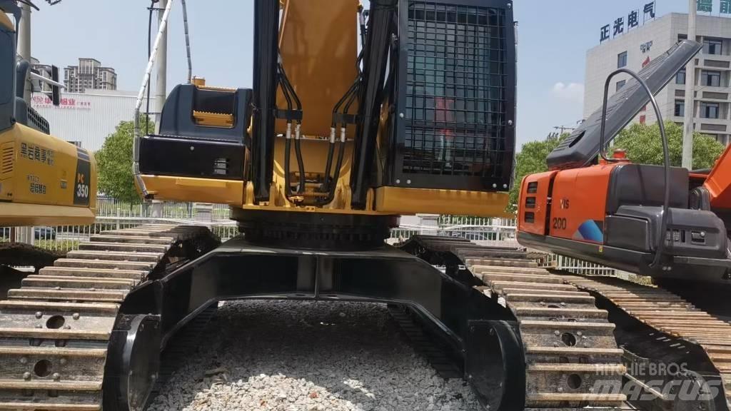 CAT 340 Гусеничні екскаватори