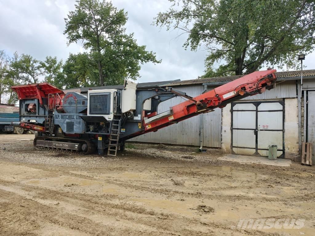 Sandvik QJ 341 Мобільні дробарки
