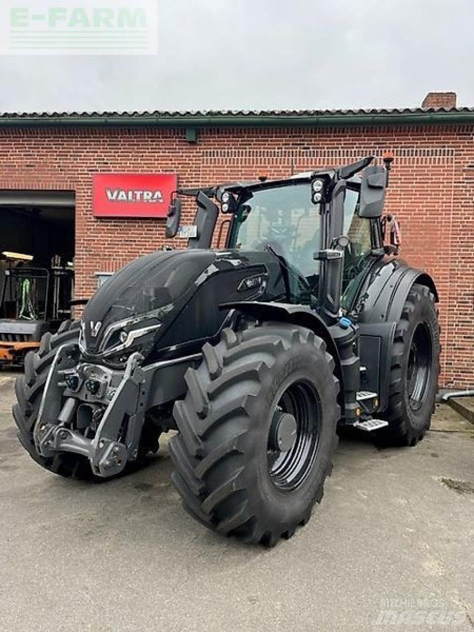 Valtra q265 Трактори