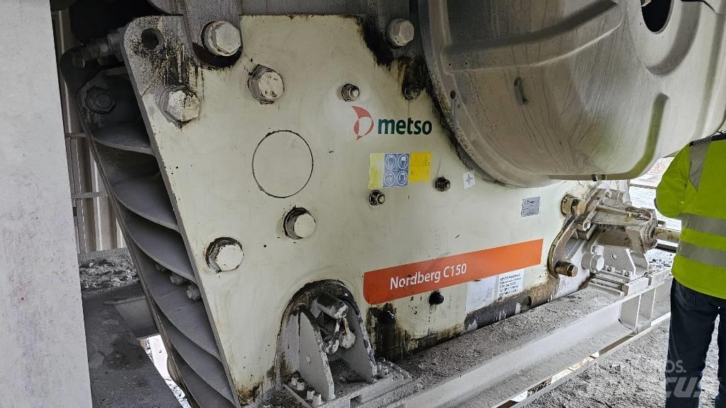 Metso Nordberg C150 Просіювачі