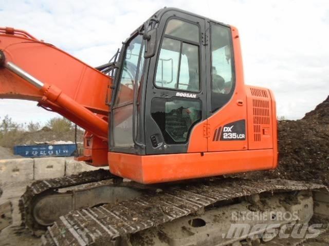 Doosan DX 235 LCR Гусеничні екскаватори