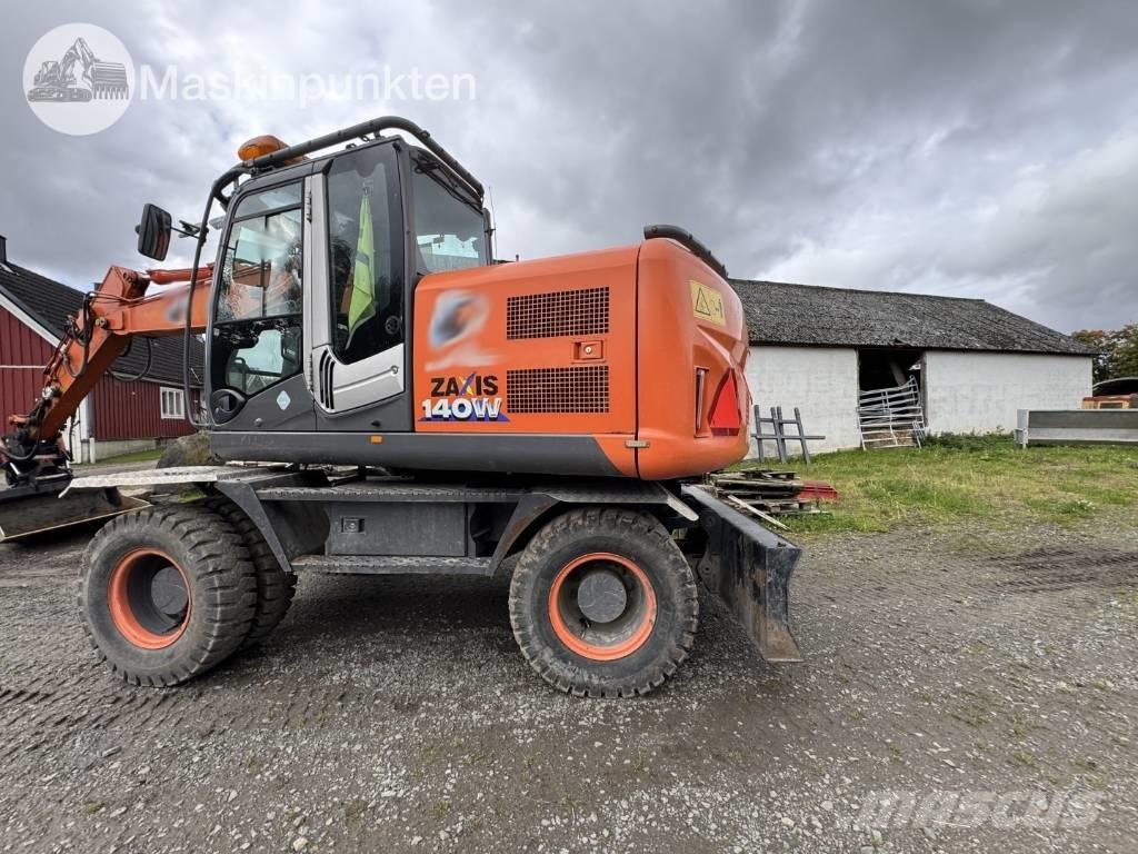 Hitachi ZX 140 W-3 Колісні екскаватори