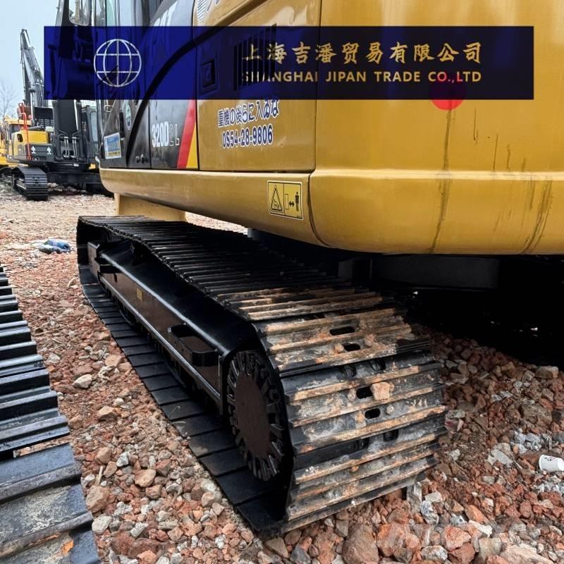 CAT 320 D Гусеничні екскаватори