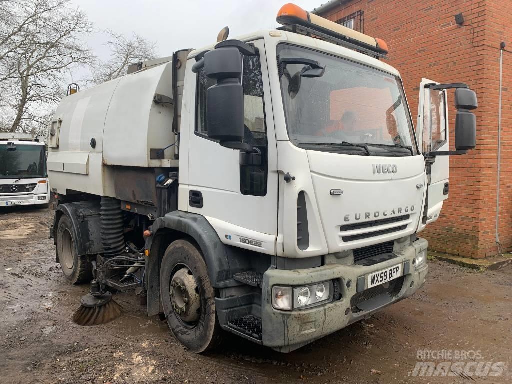 Iveco 150E 22 Підмітальні машини