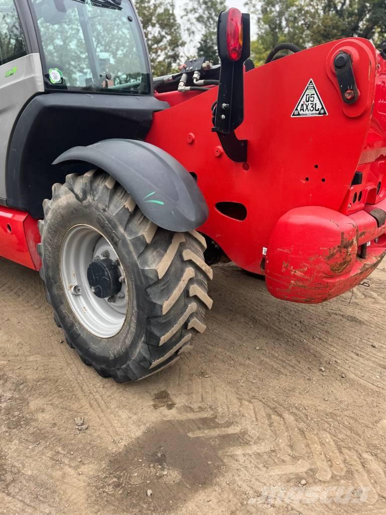 Manitou MT 1440 Телескопічні навантажувачі