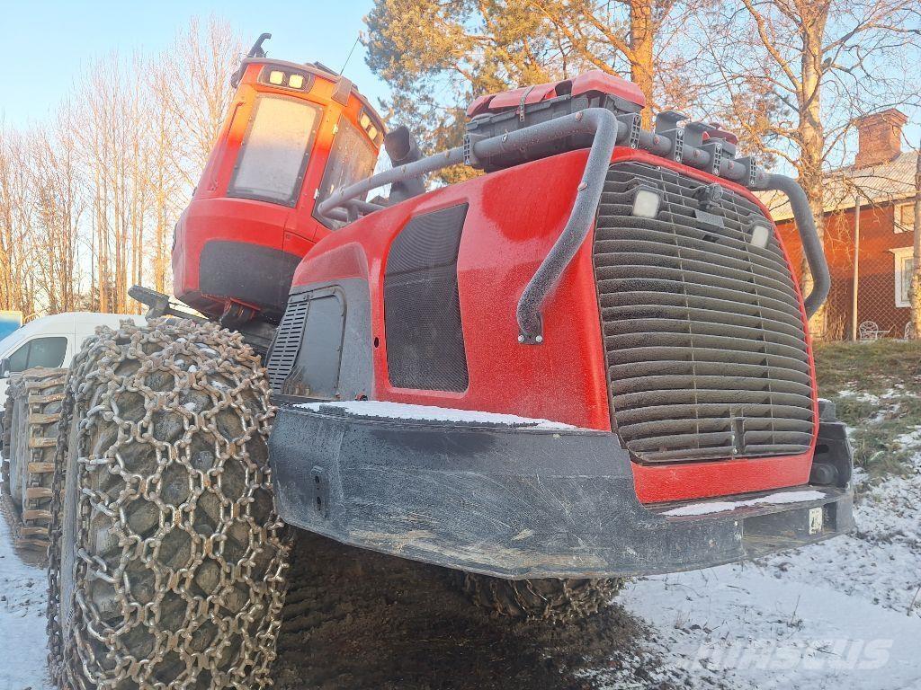 Komatsu 951 Харвестери