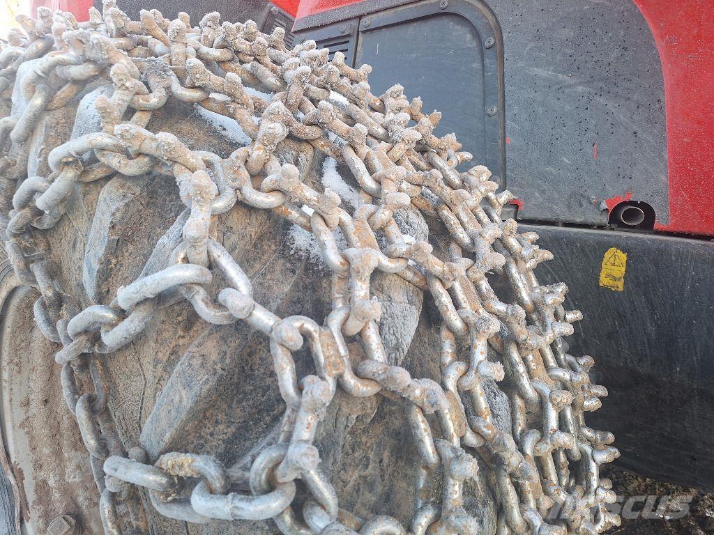 Komatsu 951 Харвестери