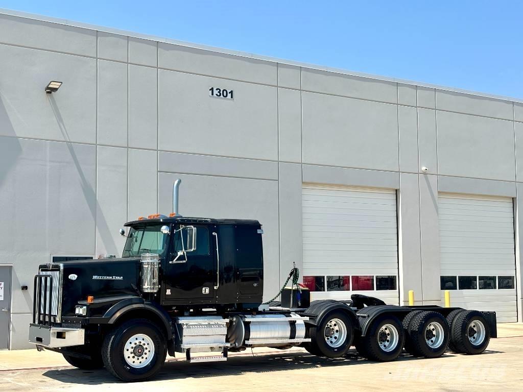 Western Star 4900 SA Тягачі