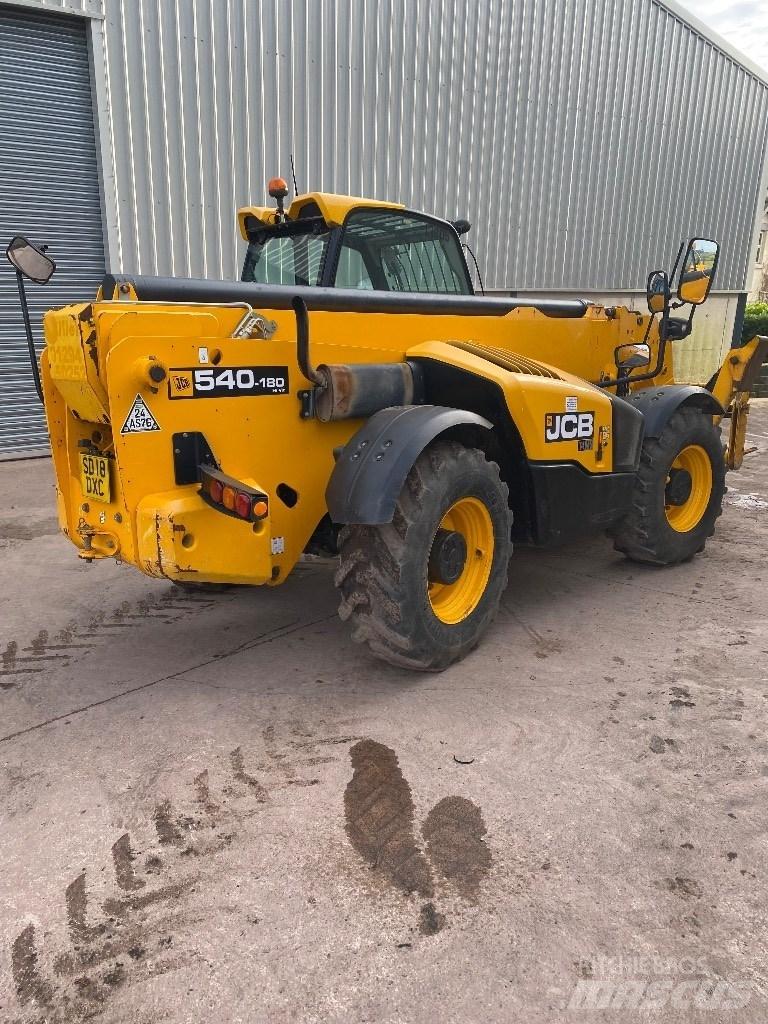 JCB 540-180 Телескопічні навантажувачі