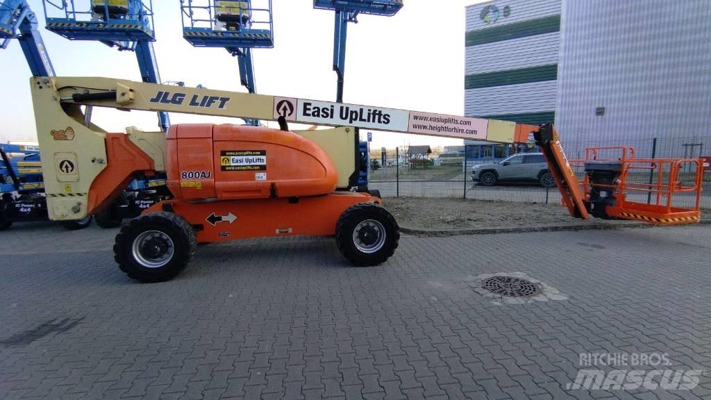 JLG 800 AJ Колінчаті підйомники