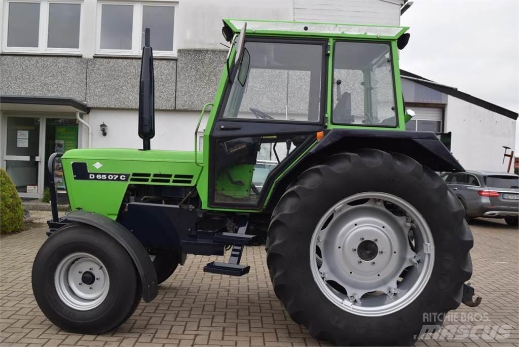Deutz-Fahr D6507C Трактори