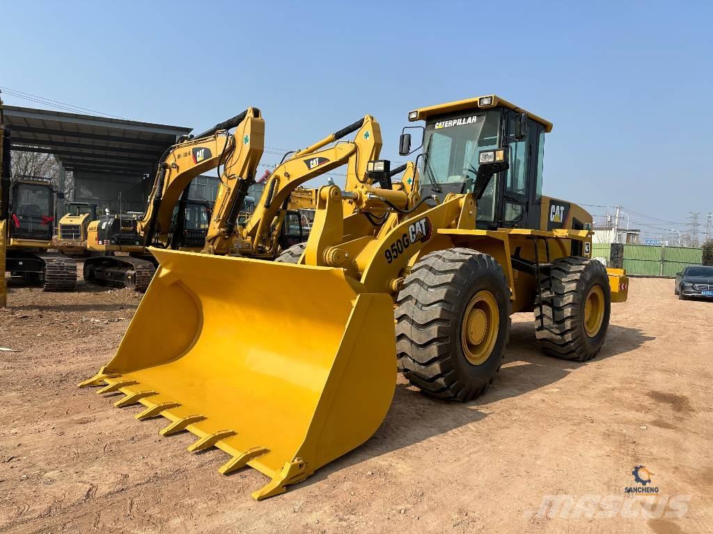 CAT 950G Фронтальні навантажувачі