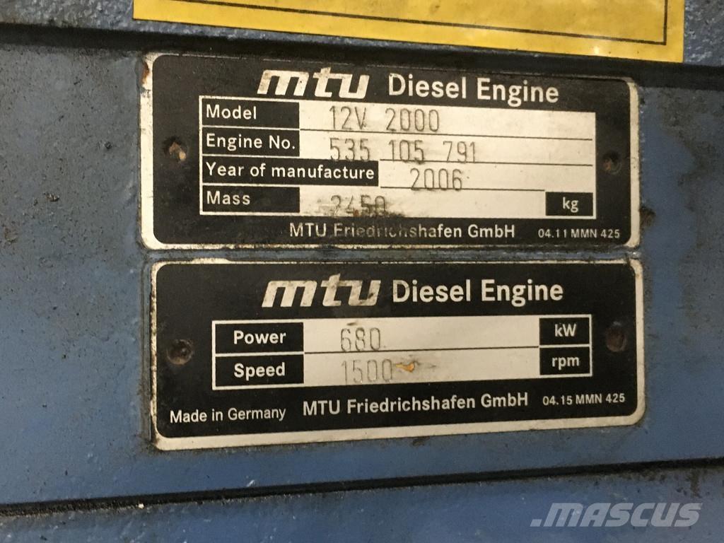 MTU 12V2000 USED Двигуни