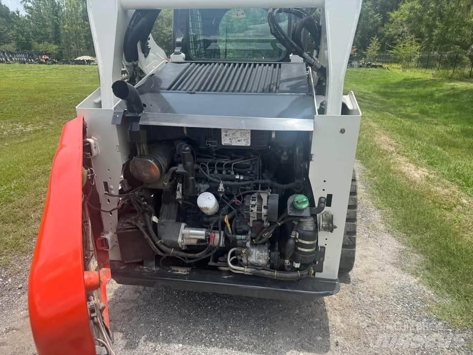 Bobcat T 590 Міні-навантажувачі