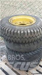 Bobcat 700x12 Шини