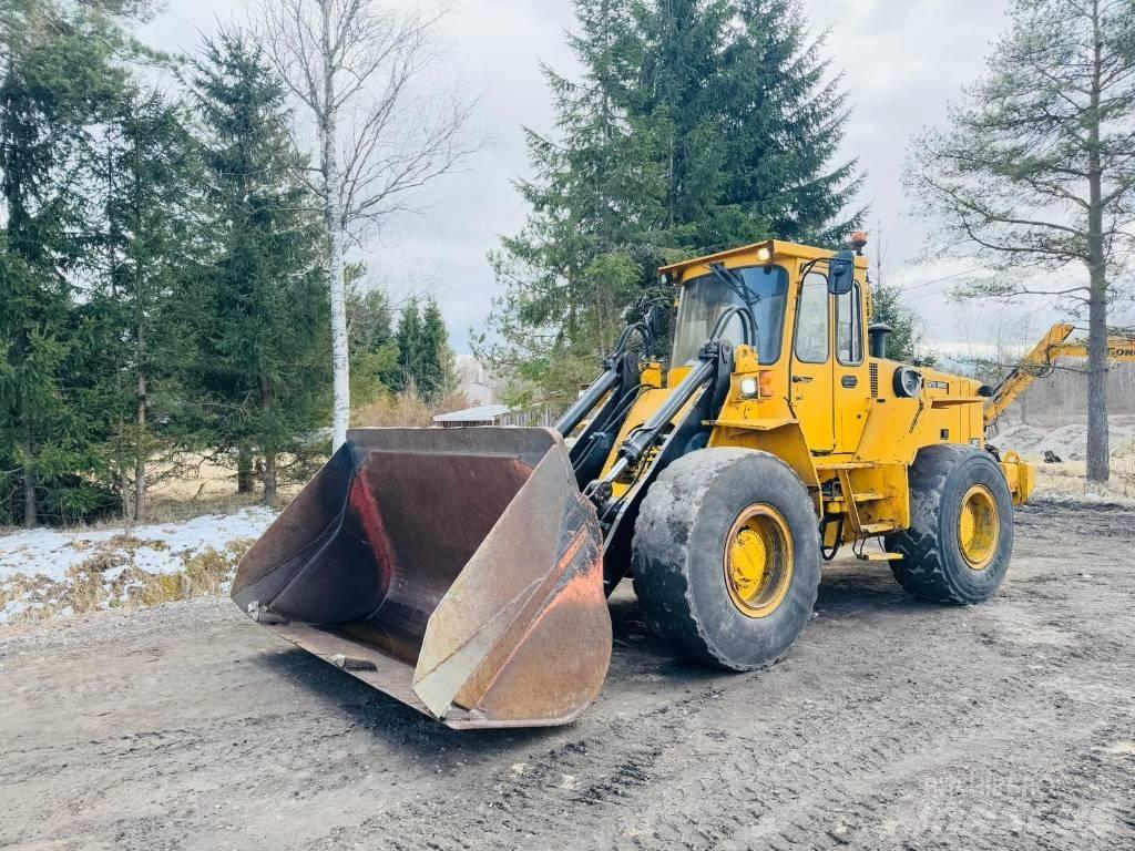 Volvo L 90 Фронтальні навантажувачі