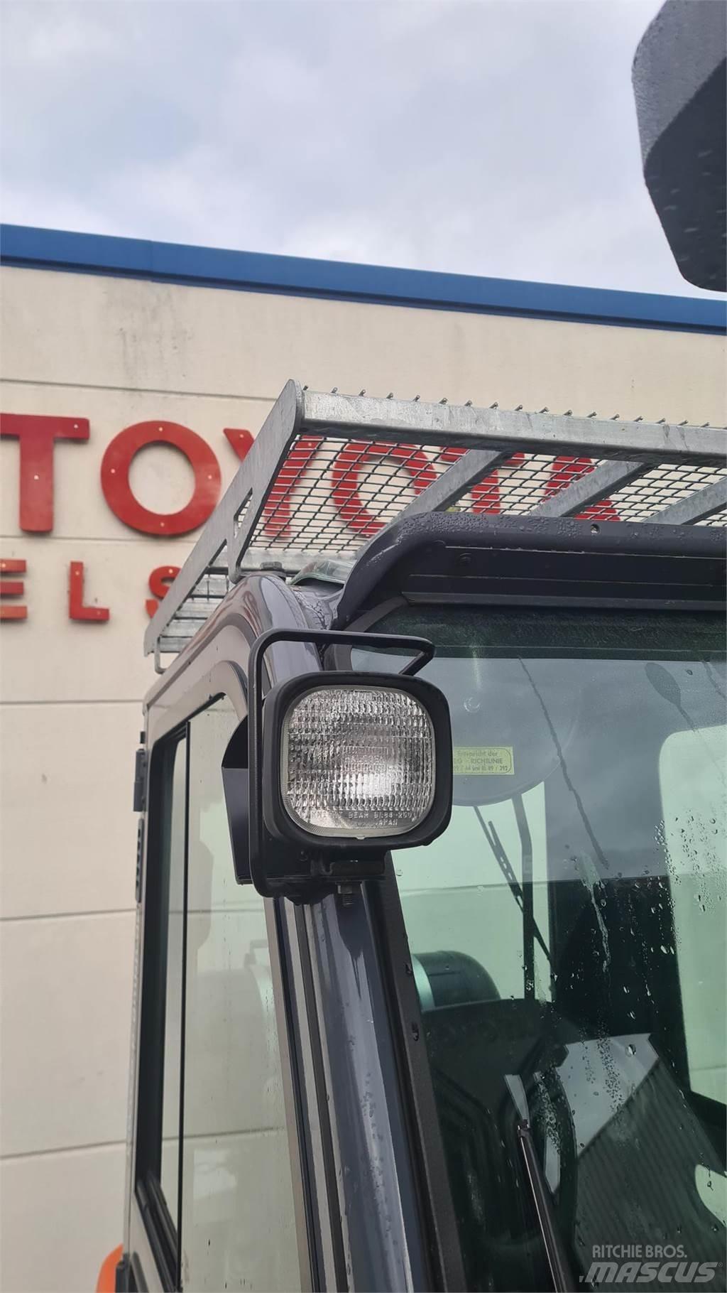 Toyota 02-8FGF30 Газові навантажувачі