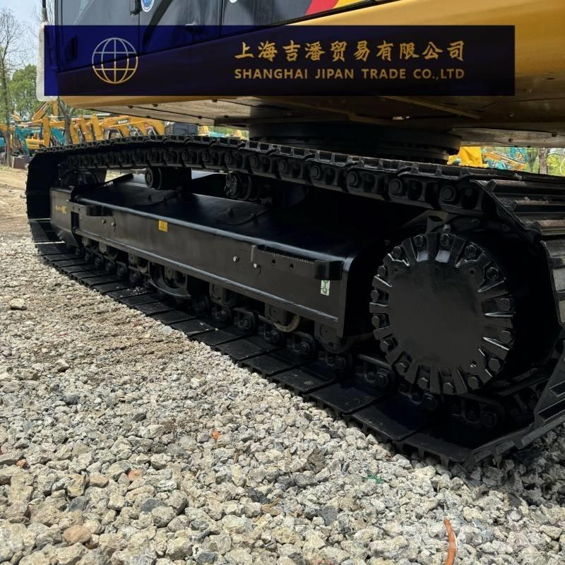 CAT 320 D Гусеничні екскаватори