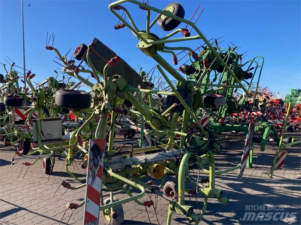CLAAS Volto 770 Граблі і сінозворушувачі