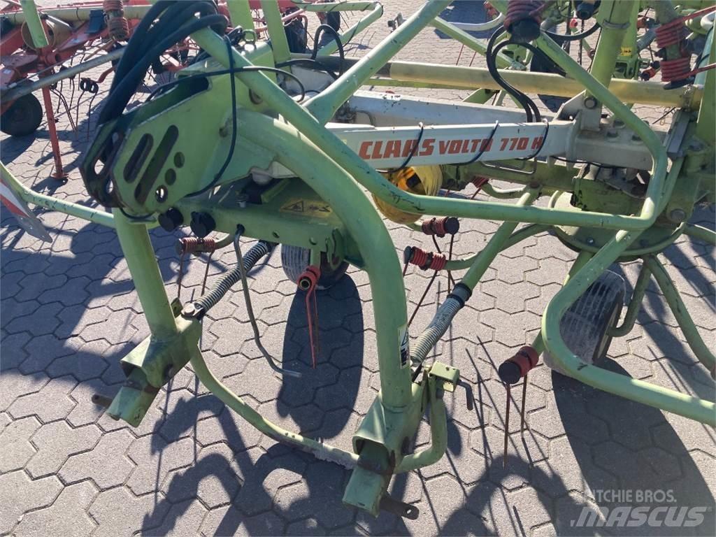 CLAAS Volto 770 Граблі і сінозворушувачі