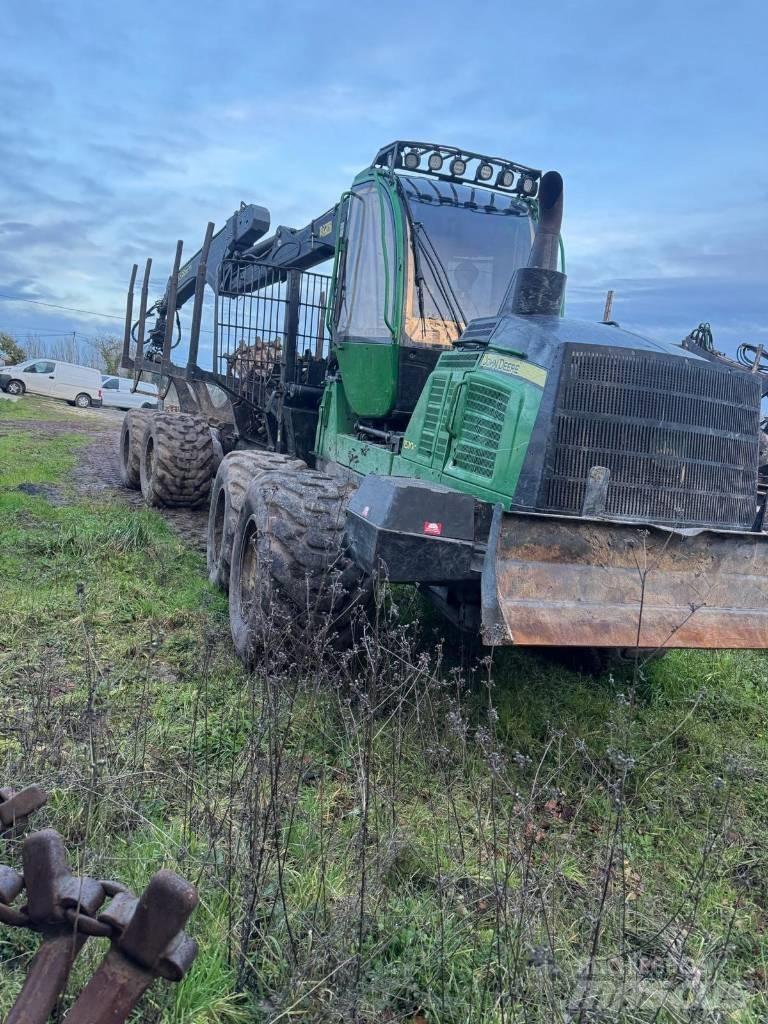 John Deere 1510G Форвардери