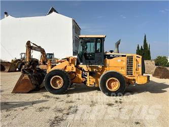 Hyundai HL 757-9 A Фронтальні навантажувачі